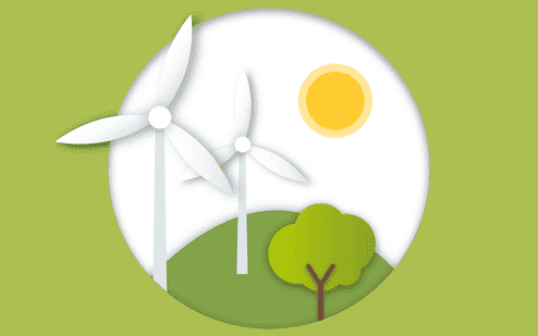 Zwei Windturbinen stehen auf einer grünen Wiese unter der Sonne, umgeben von einem Baum und sanften Hügeln.